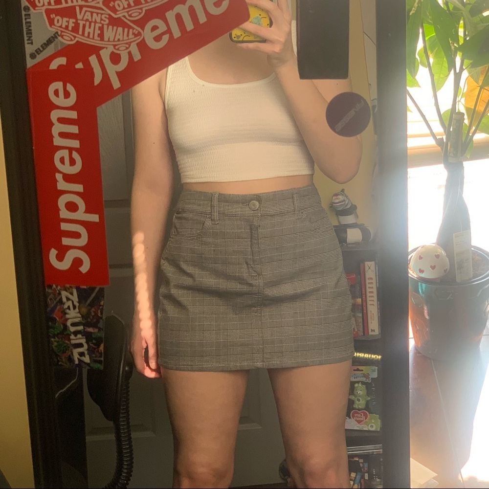 American Eagle Plaid Mini Skirt Size 4